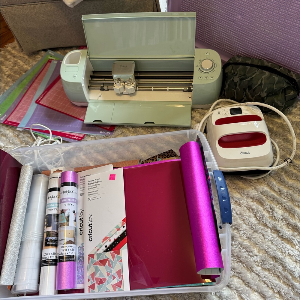 Cricut Crafting Bundle with Pink and Silver Materials